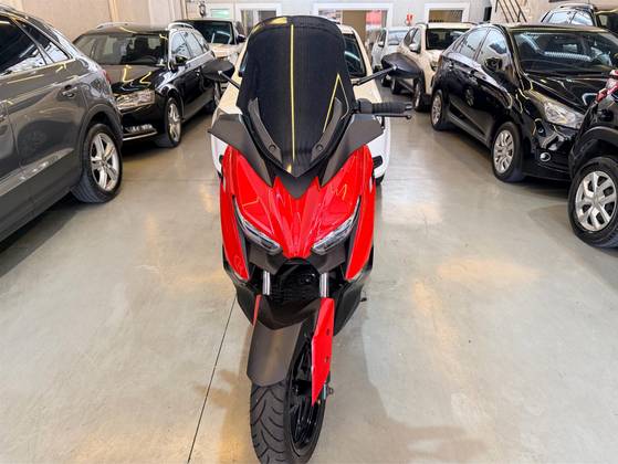 YAMAHA XMAX ABS 